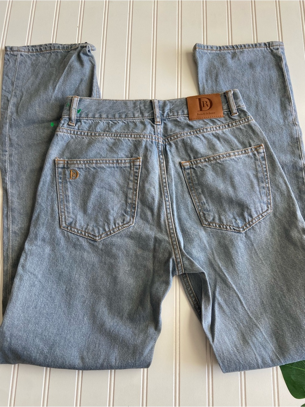 De Rococo High Rise Straight Leg Jeans 25x32 - Picture 5 of 7